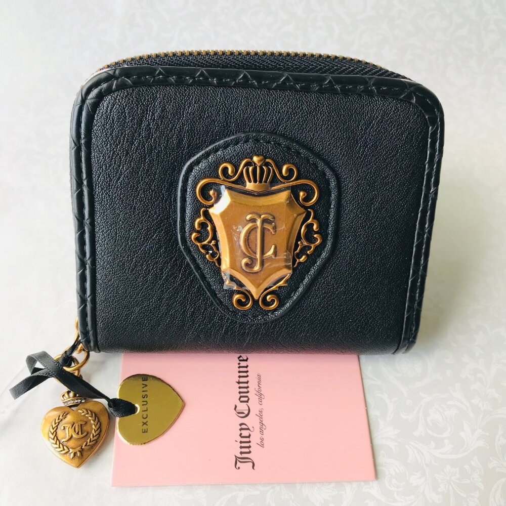 Juicy Couture Romance Coin Zip Around  Liquorice Wallet